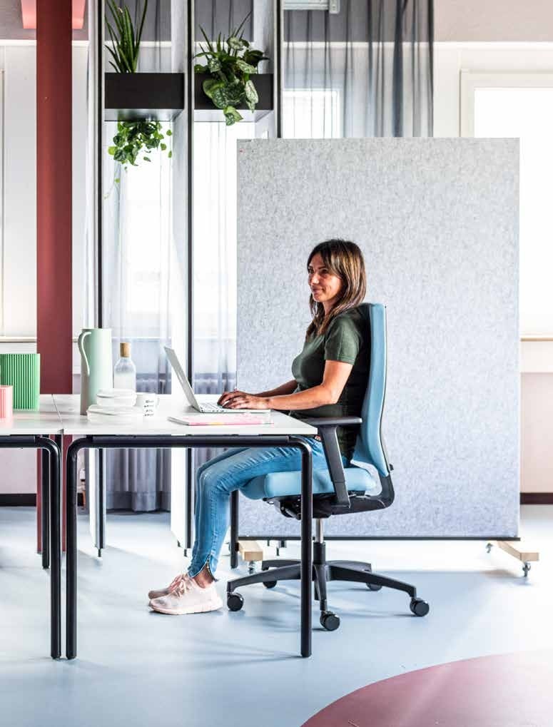 Dauphin @just evo Cozy Colours, ergonomischer Bürostuhl, Made in Germany, Bequeme, höhenverstellbare Rückenlehne